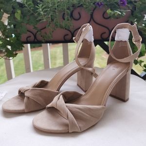 Heels with ankle strap